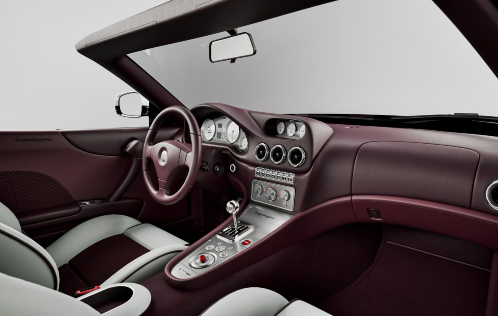 SMALL_aperta-interior-2-1200x761